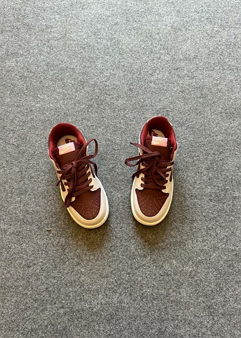 Nike Nike Dunk Low Valentines Day