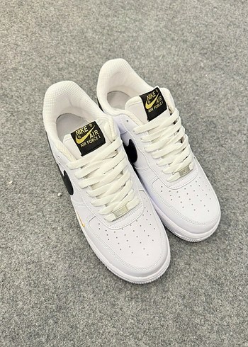 40 Beden Nike Airforce Essential