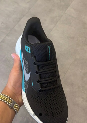 Nike Nike Sneaker