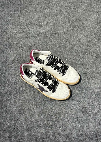 36 Beden GOLDEN GOOSE DELUXE ULTRA İTHAL ÜRÜNDÜR