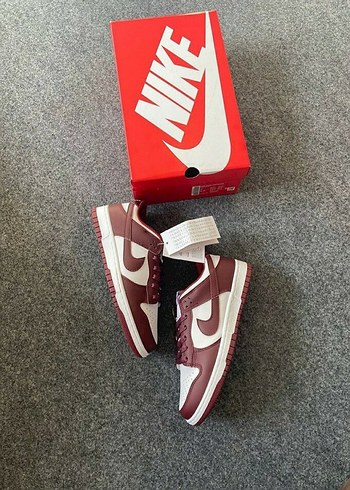 Nike Dunk Bordo