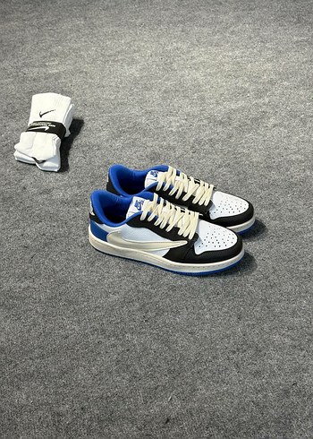 NIKE AIR JORDAN 1 LOW TRAVİS SCOTT x FRAGMENT SON FİYAT