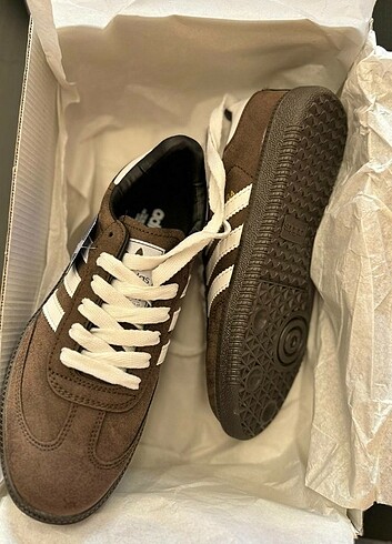 37 Beden Adidas samba BROWN 