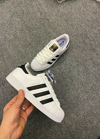 Adidas Süperstar Klasik 