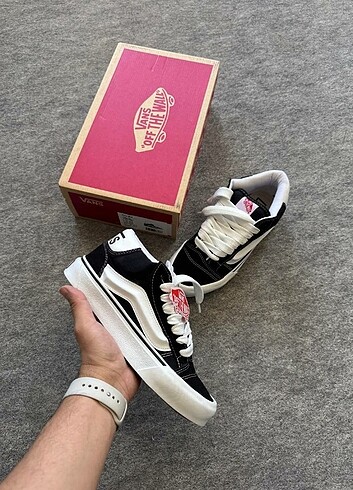 Vans Vans Knu Skool Mid 