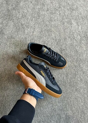 Puma Lacivert