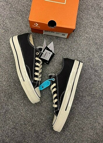 Converse Chuck Taylor