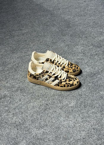 Adidas ürünü