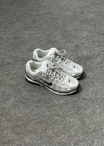 Nike P 6000 Metallic Silver Detail Ust Kalite