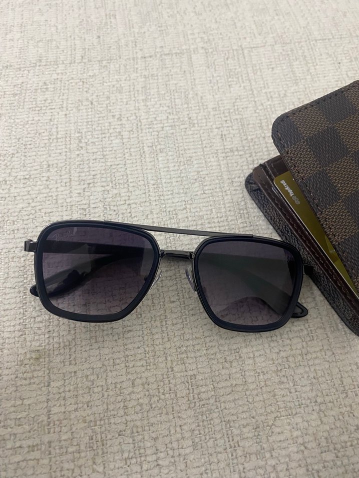 RAYBAN FERRARİ GÜNEŞ GÖZLÜĞÜ - Görsel 2