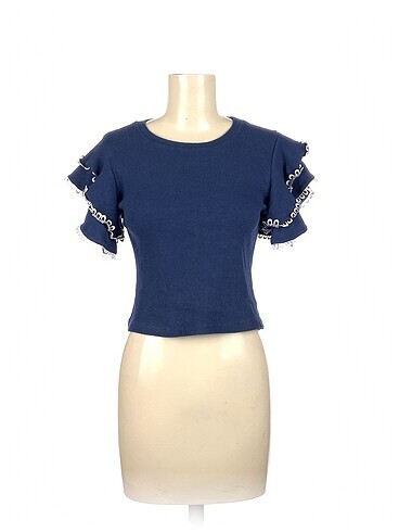 Trendyol & Milla T-shirt %70 İndirimli.