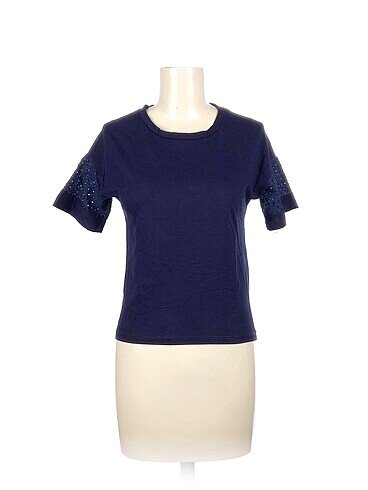 Trendyol & Milla T-shirt %70 İndirimli.