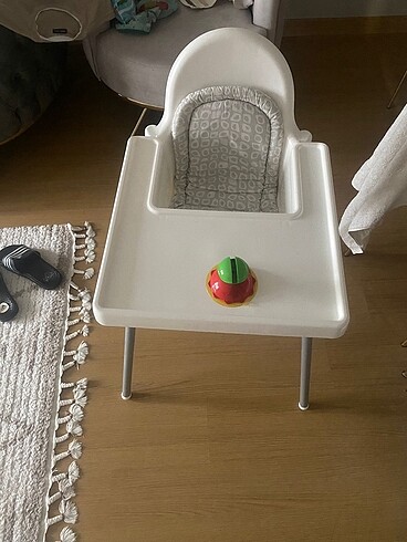 Ikea mama sandalyesi