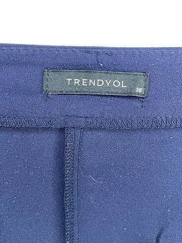 38 Beden lacivert Renk Trendyol & Milla Düz Kesim %70 İndirimli.