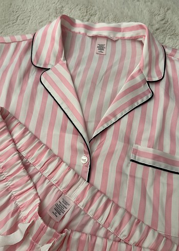 Victoria s Secret Victorias Secret Saten Pijama Takımı
