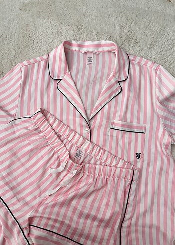m Beden Victorias Secret Saten Pijama Takımı