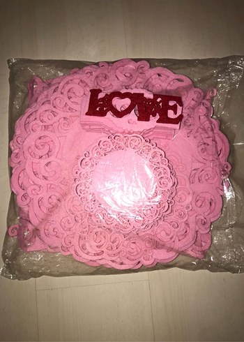 Pembe Baskılı Modern Masa Örtüsü - Görsel 2