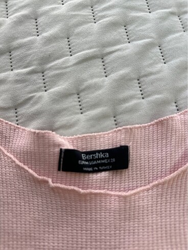 Bershka Pembe crop kazak