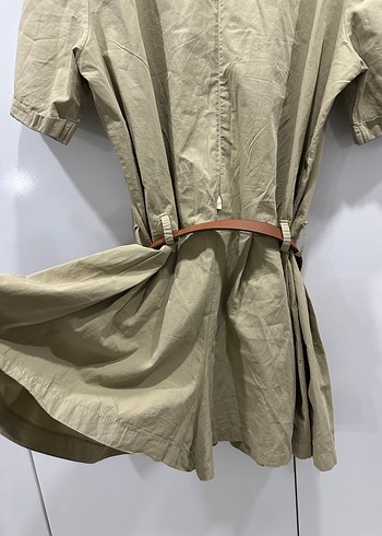 Bej kemerli mini şortlu tulum - Görsel 3