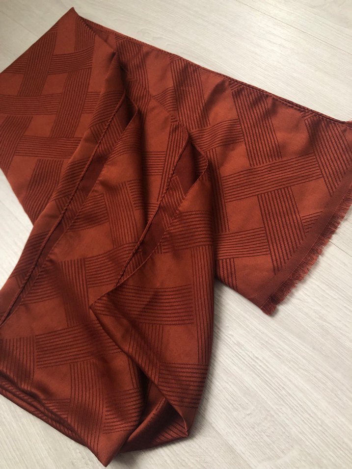 Kahverengi Şal - Görsel 3