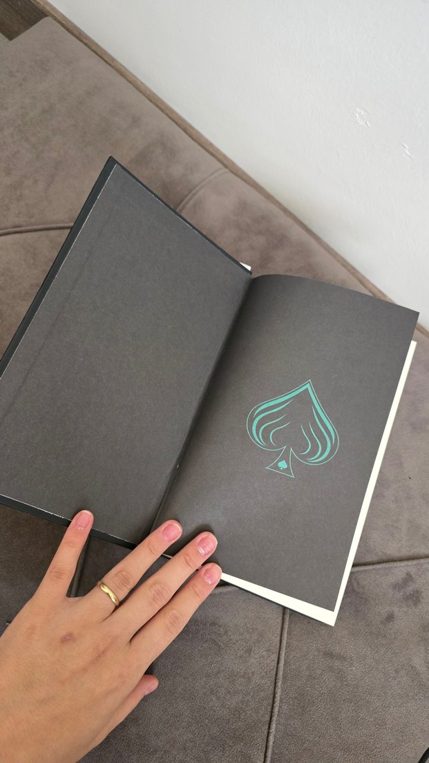 Maça Kızı 8 - 1. ve 2. Kitap Seti - Görsel 4