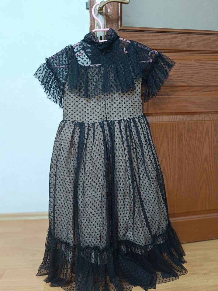 Kız Çocuk Siyah Puantiyeli Fırfırlı Elbise - Görsel 3