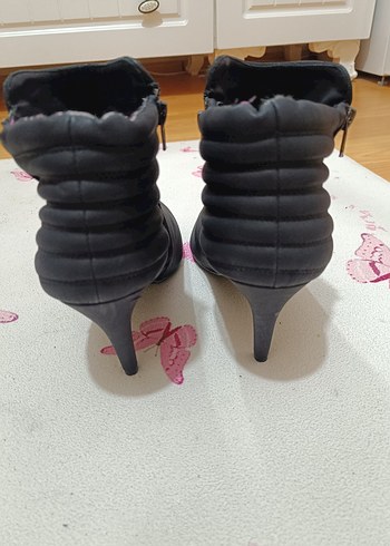 Siyah deri topuklu Bot - Görsel 5