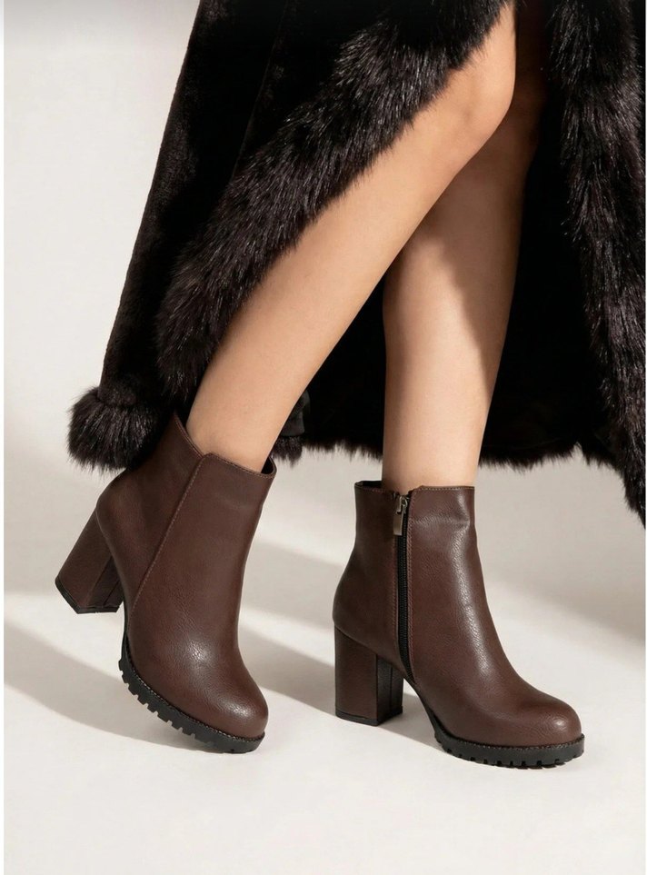 Kahverengi Deri Kadın Topuklu Bot - Görsel 3