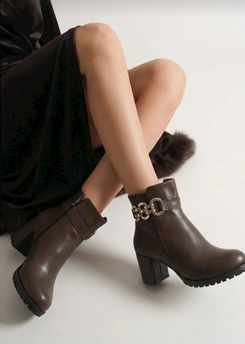 Kahverengi Deri Topuklu Kadın Bot - Görsel 2