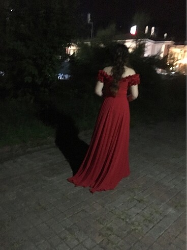 Kırmızı Abiye Elbise