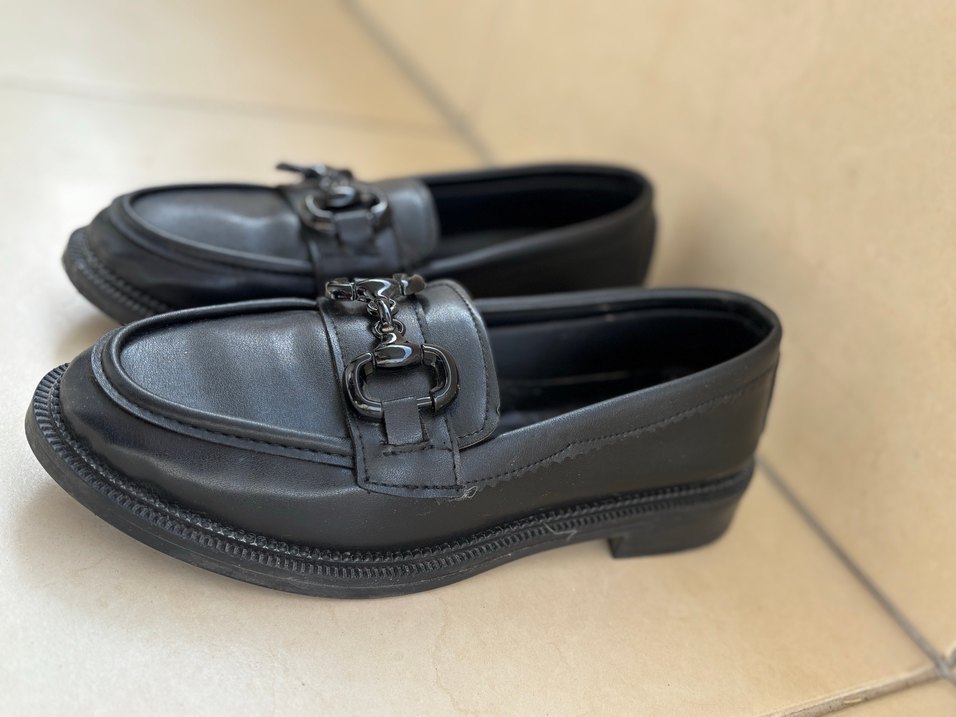 Siyah Deri Tokalı Kadın Loafer - Görsel 2