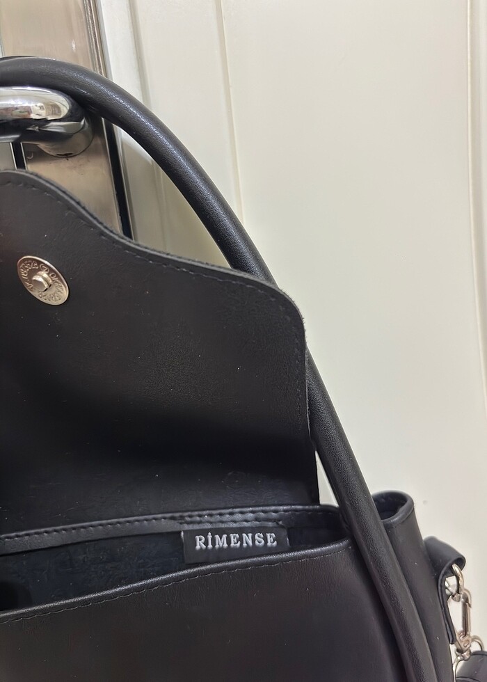 siyah çanta - Görsel 2