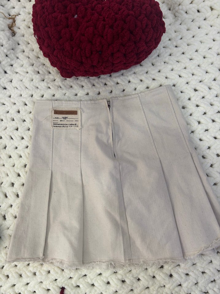 Nakış Detaylı Beyaz Midi Kadın Etek - Görsel 2