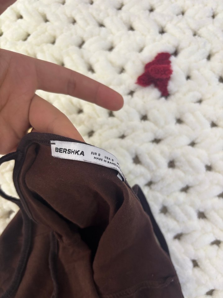 Kahverengi İnce Askılı Kadın Atlet - Görsel 3