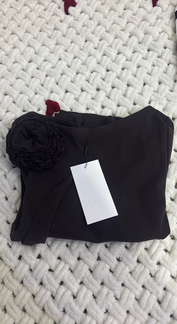 Siyah Uzun Kollu Fırfırlı Kadın Bluz - Görsel 3