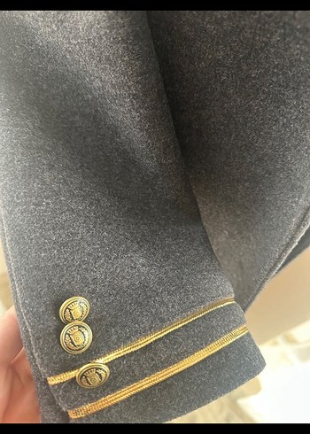 Siyah Yaka Detaylı Koyu Gri Kaban - Görsel 12