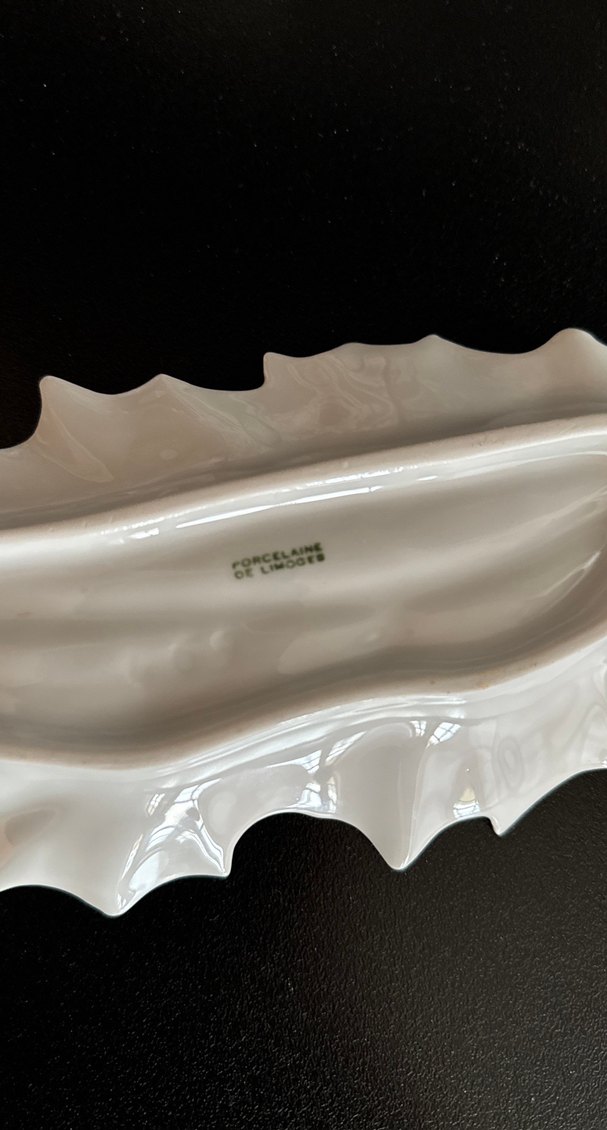 BEYAZ PORSELEN YAPRAK FORMLU KASE - Görsel 4