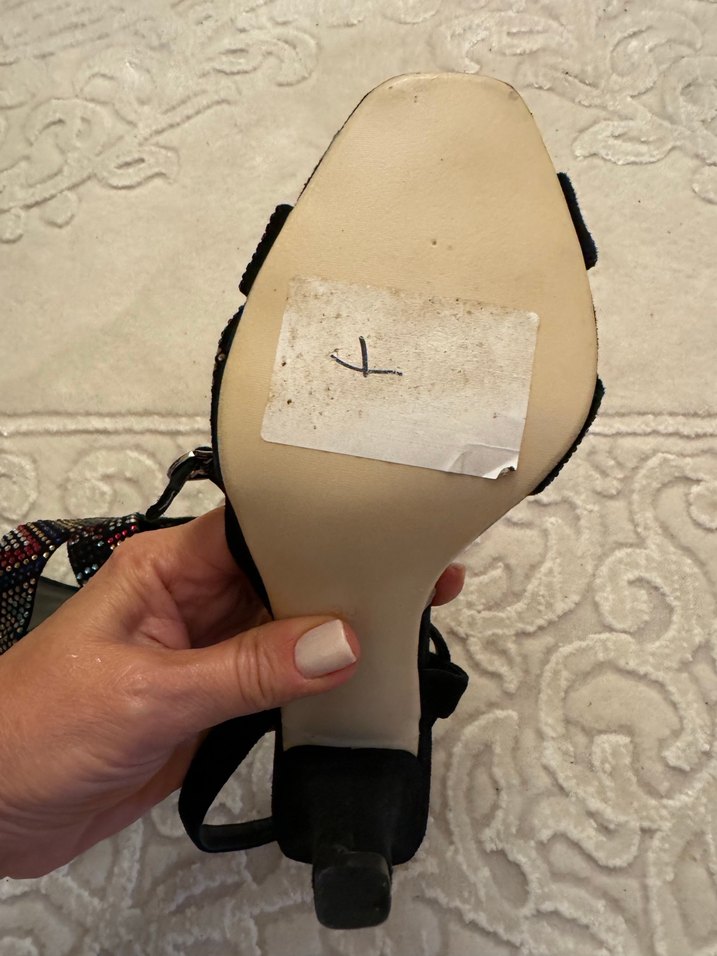 Kare Burunlu Çok Renkli Elmaslı Topuklu Sandalet - Görsel 4