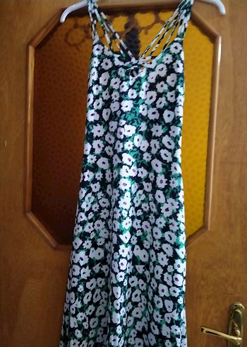 Çiçek Desenli V Yakalı Askılı elbise - Görsel 3