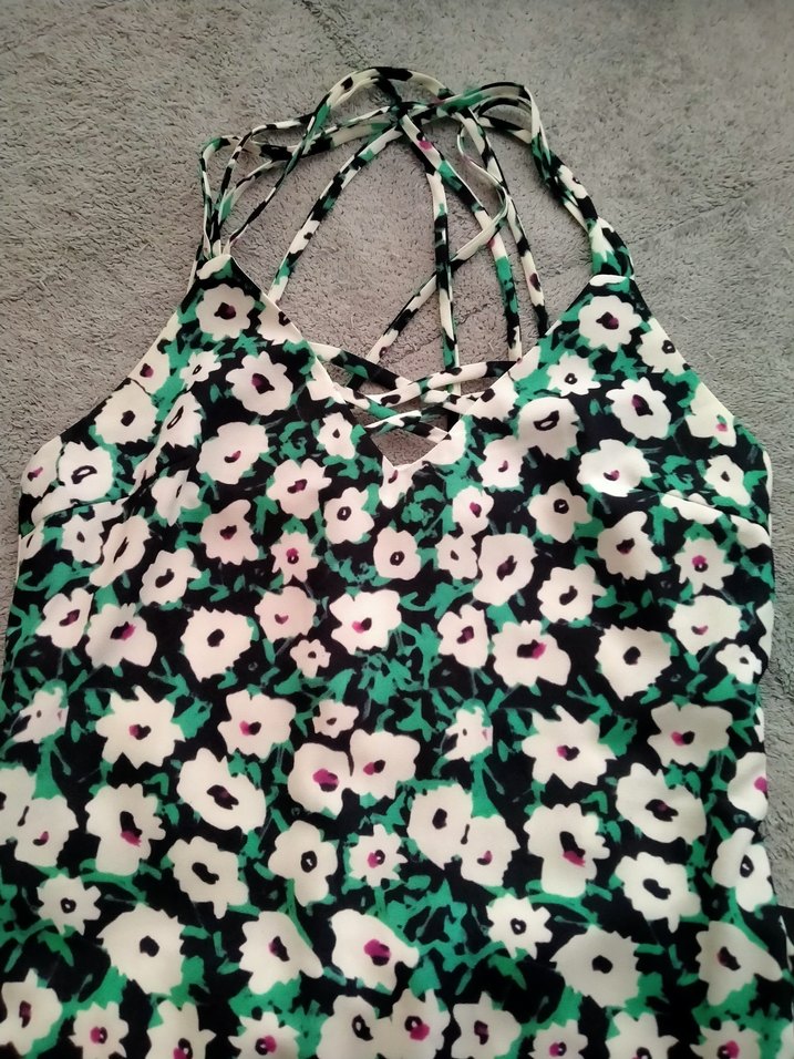 Çiçek Desenli V Yakalı Askılı elbise - Görsel 2