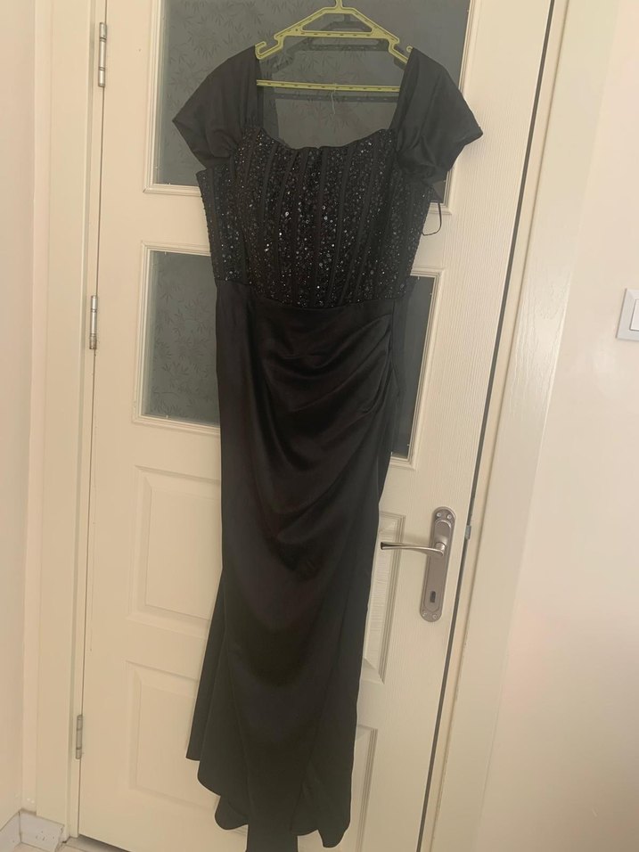 Askılı Drapeli Siyah Uzun Abiye Elbise - Görsel 4