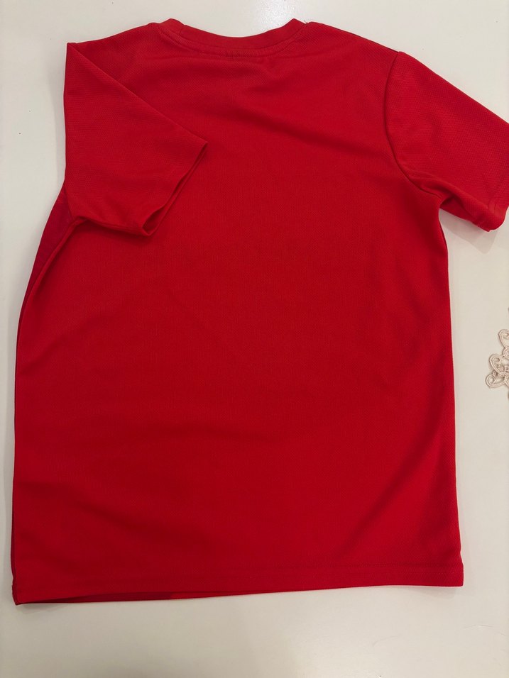 LCW Kırmızı Liverpool Baskılı Kısa Kollu Tişört - Görsel 3