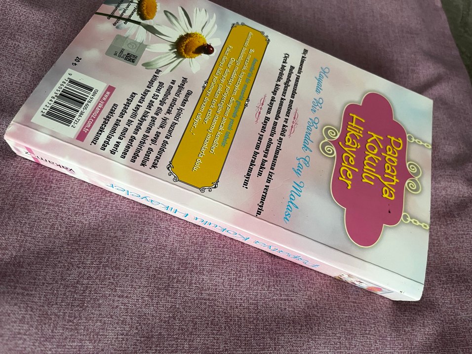 Kokulu Hikayeler - Şiir Kitabı - Görsel 3