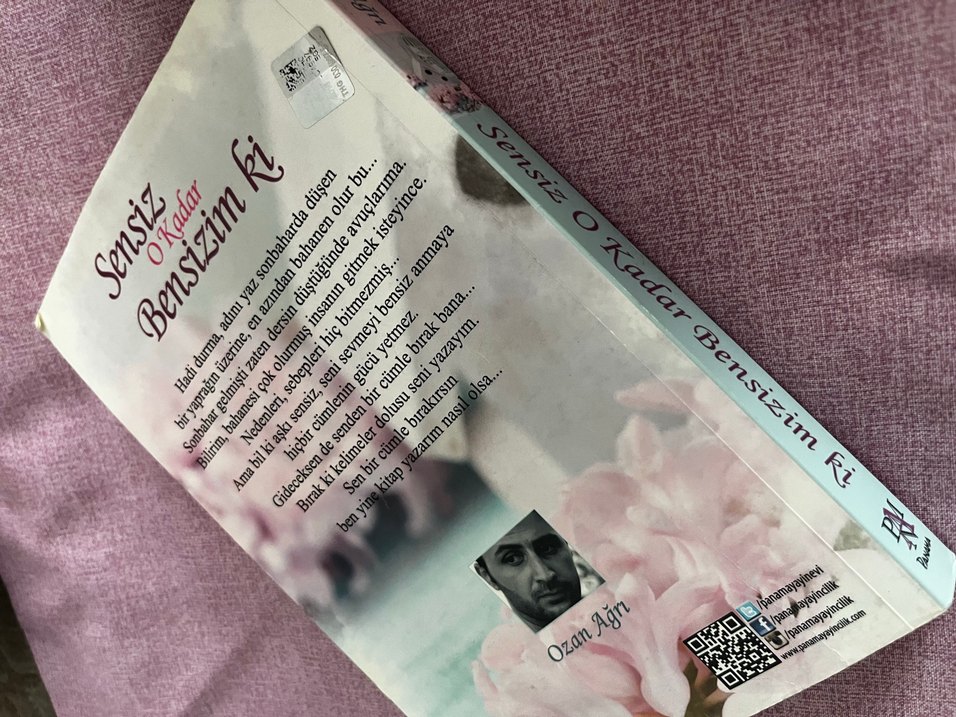 Sensiz O Kadar Bensizim Ki Romanı - Görsel 2