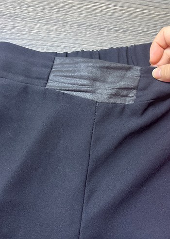 Kadın Siyah Midi Kumaş Pantolon - Görsel 4