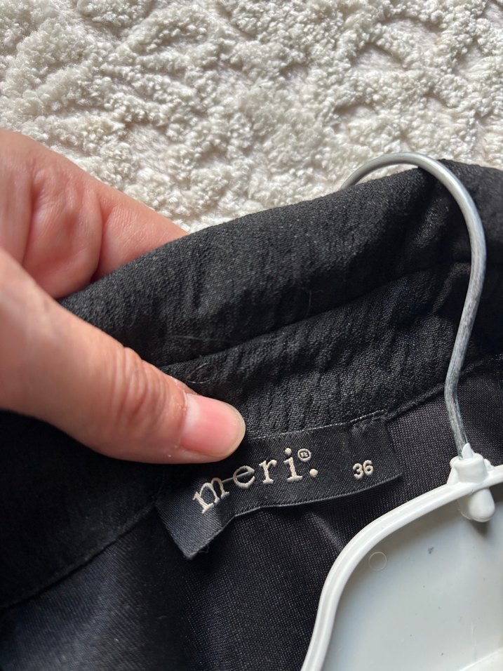 Siyah Kadın Uzun Elbise Düğmeli - Görsel 3