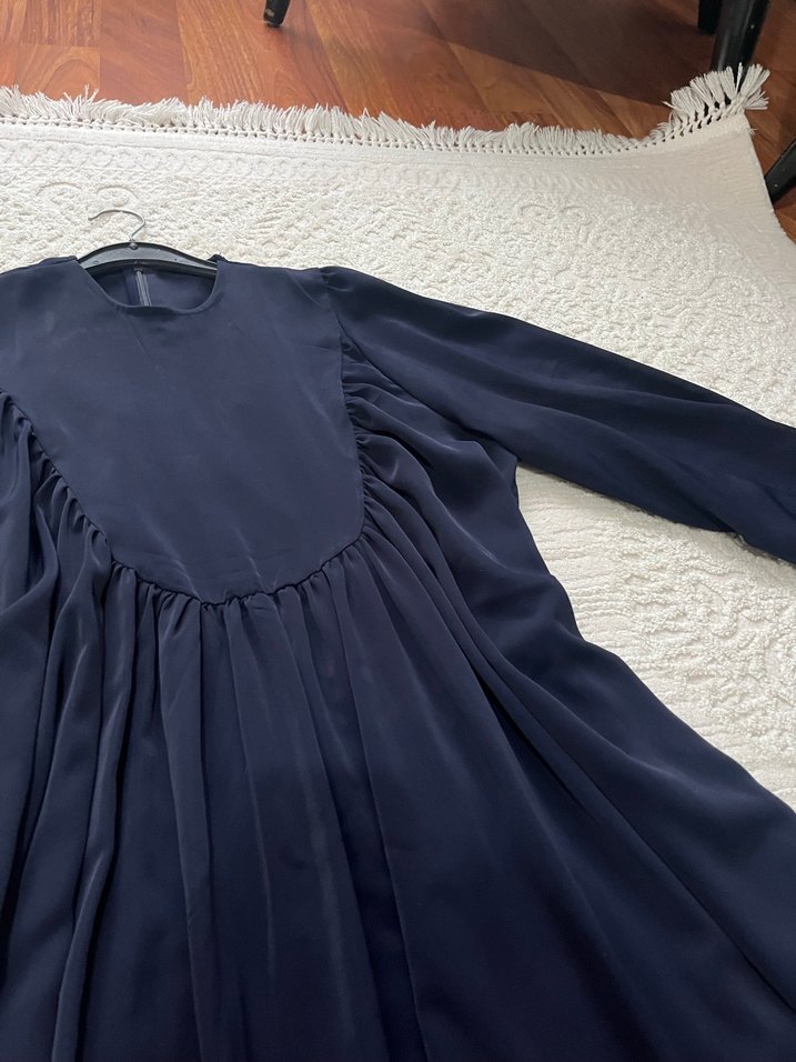 Uzun robalı tesettür elbise abiye - Görsel 3