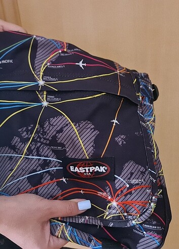  Beden Eastpak flight route postacı çanta