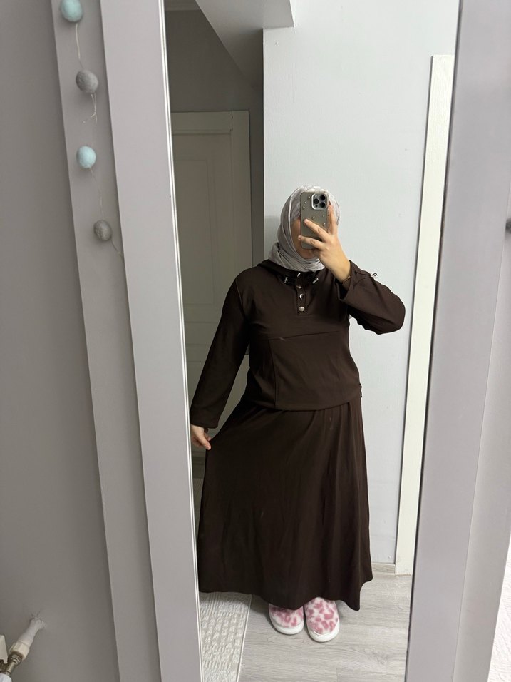 Kahverengi Etekli Takım - Görsel 2