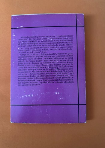 Beden Aile Sorgulanıyor - Diana Gittins